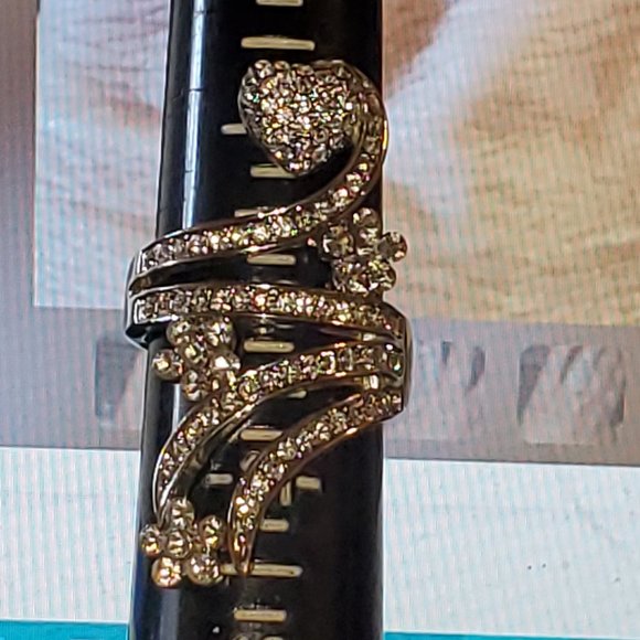 Custom Heart and flower Silver Ring - Picture 4 of 4